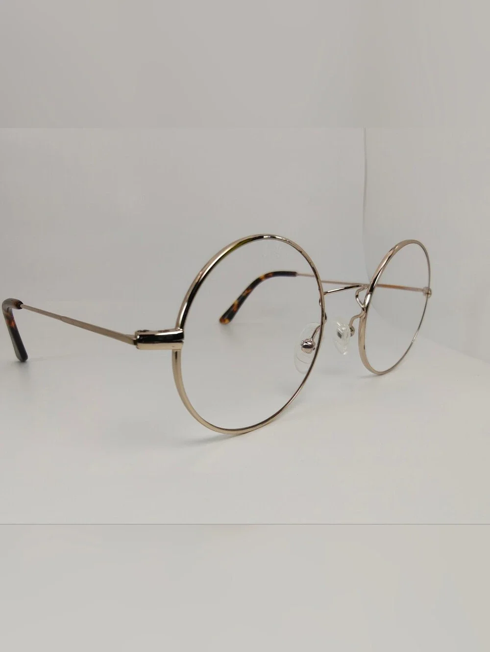 Someday. Round Metal Frame Glasses in Gold. Clean Wire. Minimalist.